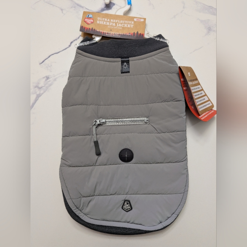 Arcadia Trail, Grey Ultra Reflective Sherpa Jacket, Size Small